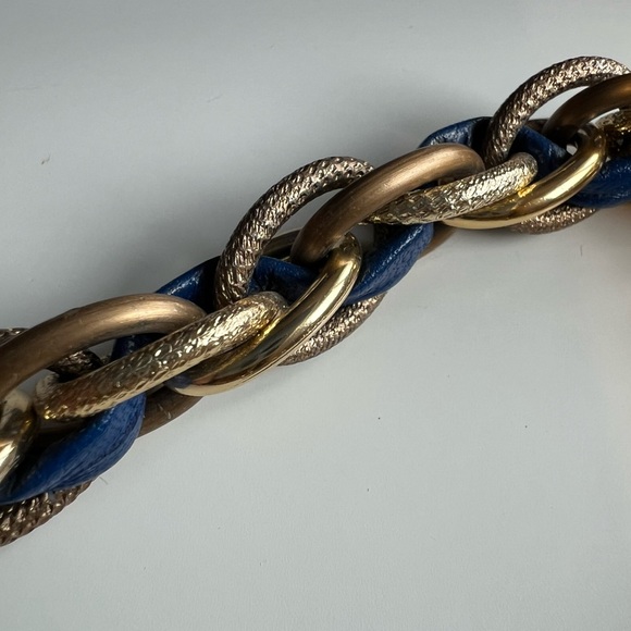 Elliot Lucca enveloppe clutch, convertible to shoulder bag - Picture 8 of 8